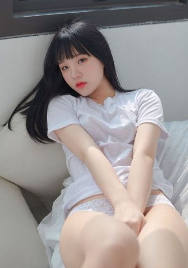情趣店娇妻被调教嗯啊视频_剧情片免费高清观看